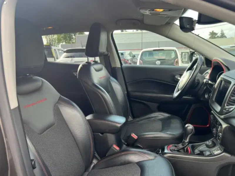 Jeep Compass usata a Lucca (13)