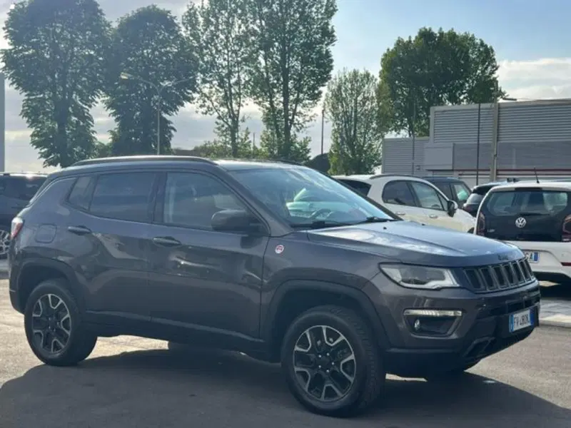 Jeep Compass usata a Lucca (3)