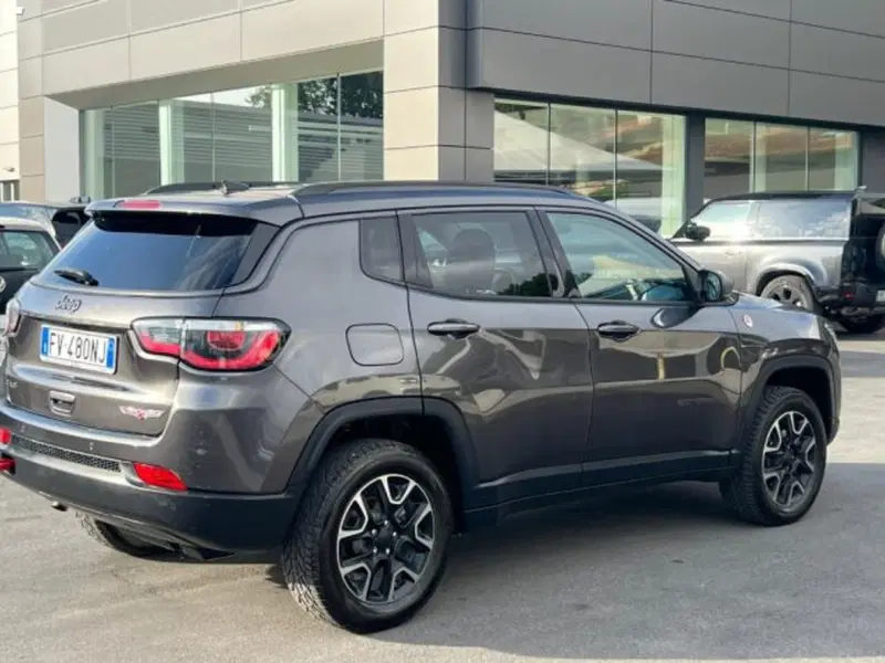 Jeep Compass usata a Lucca (6)