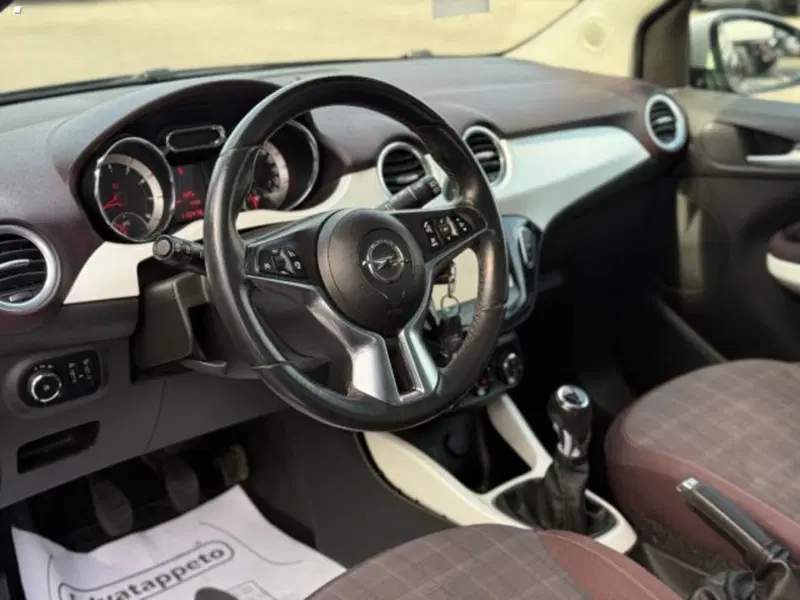Opel Adam usata a Lucca (5)