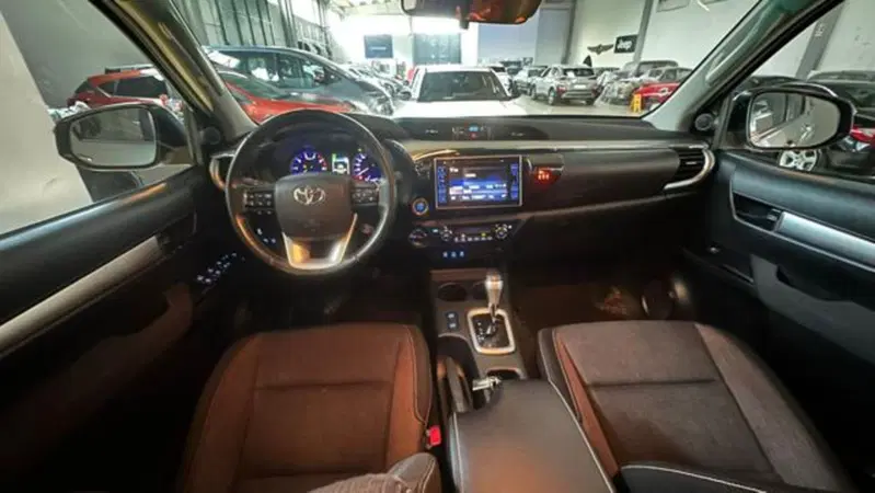 Toyota Hilux usata a Reggio Emilia (14)