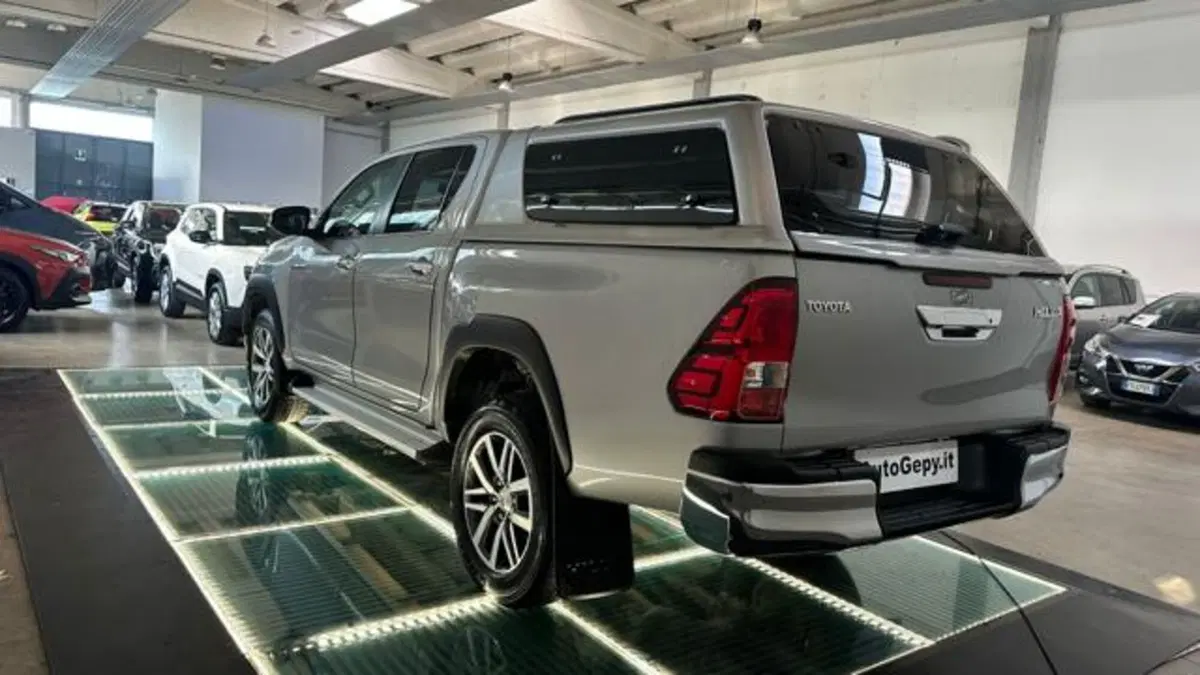 Toyota Hilux usata a Reggio Emilia (4)