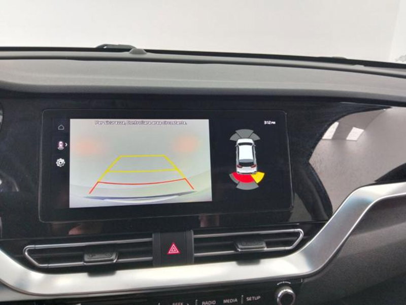 Kia Niro usata a Como (18)
