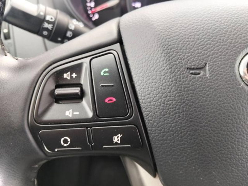 Kia Rio usata a Como (11)