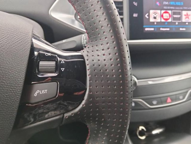 Peugeot 308 usata a Como (11)