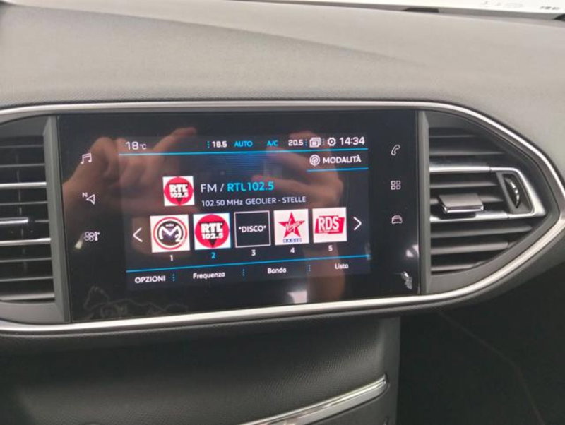 Peugeot 308 usata a Como (13)