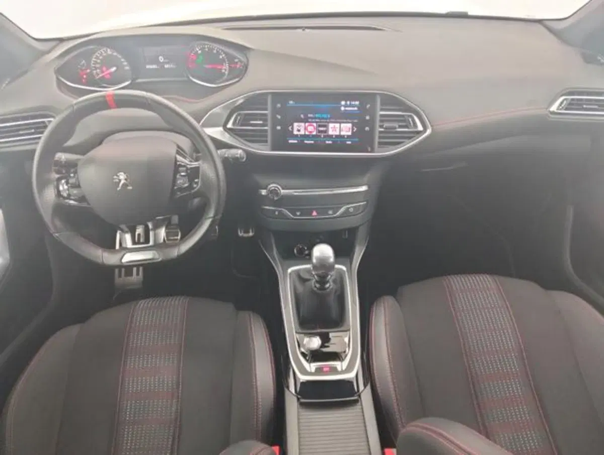 Peugeot 308 usata a Como (4)
