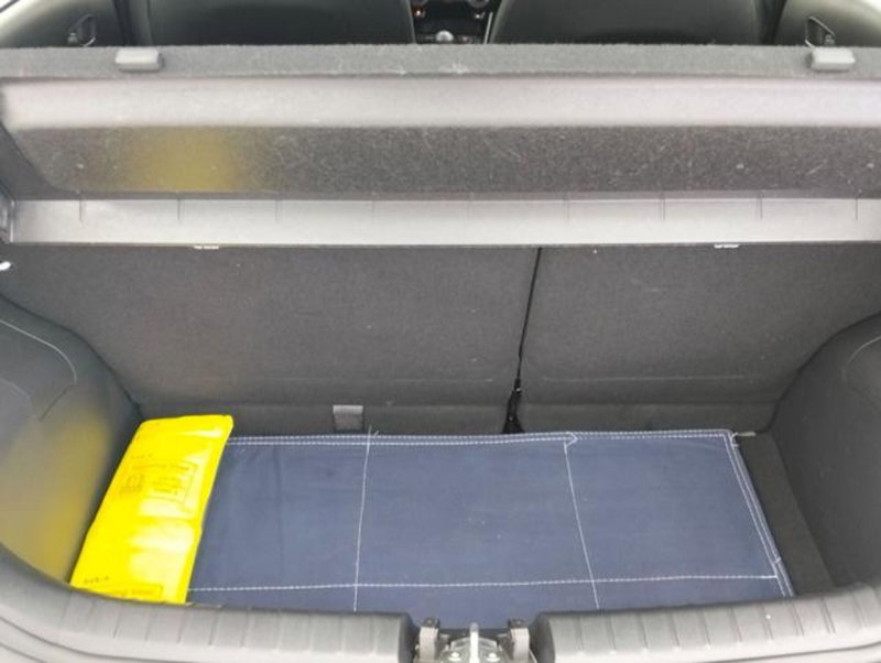 Kia Picanto usata a Como (18)