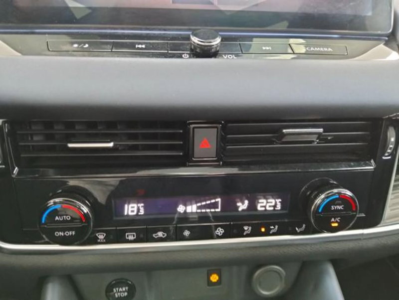 Nissan Qashqai usata a Como (17)