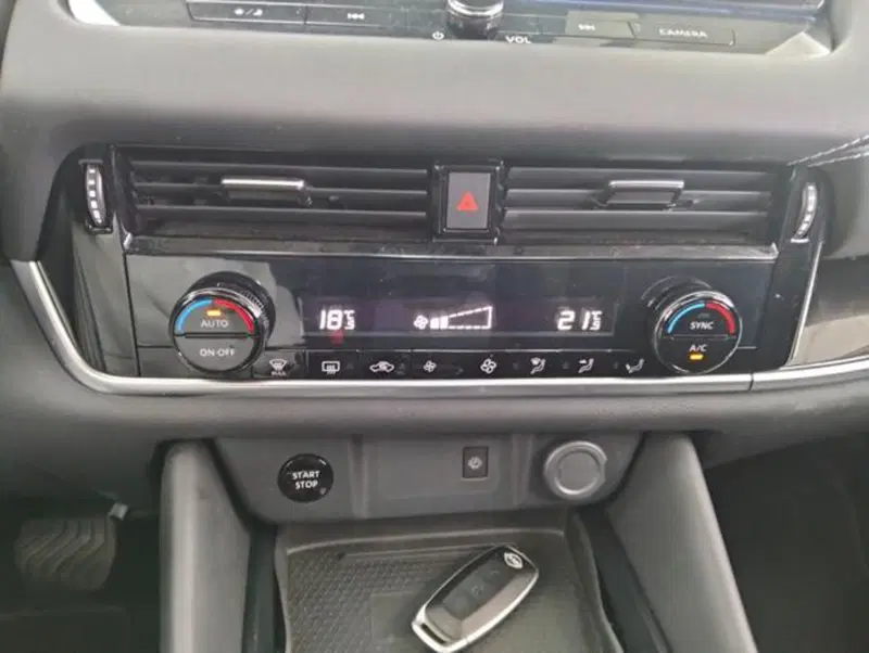 Nissan Qashqai usata a Como (18)