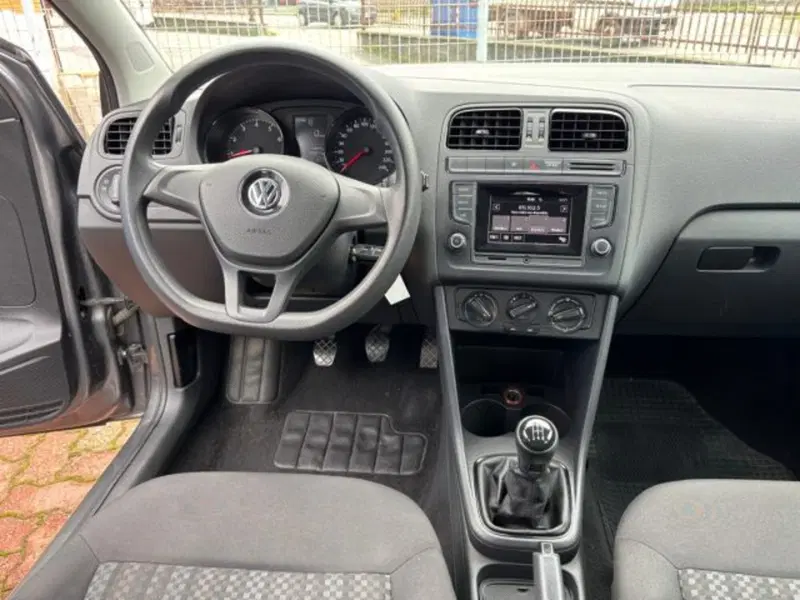Volkswagen Polo usata a Cuneo (8)