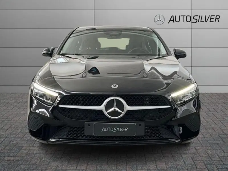 Mercedes-Benz Classe A Sedan usata a Verona (3)
