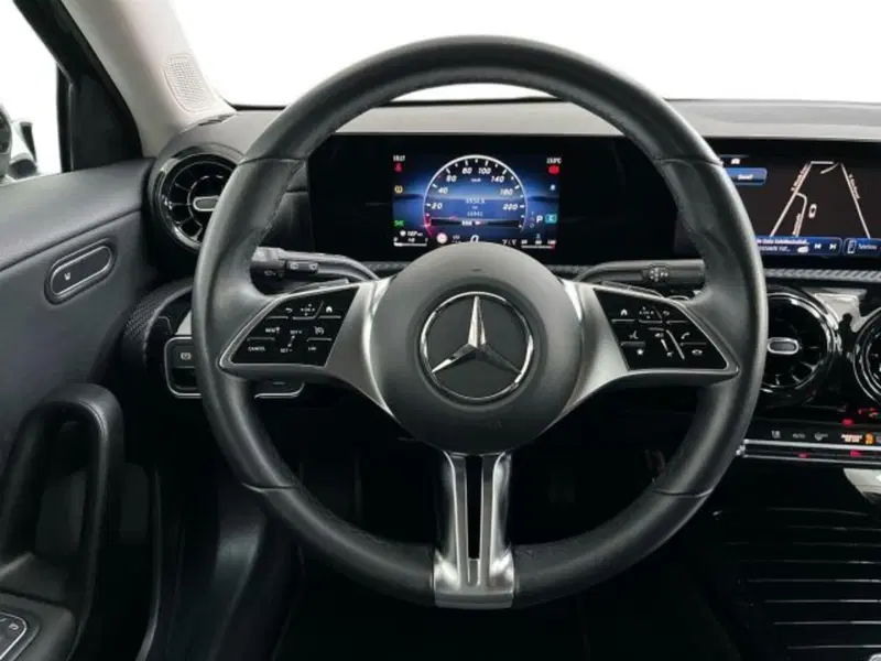 Mercedes-Benz Classe A Sedan usata a Verona (9)
