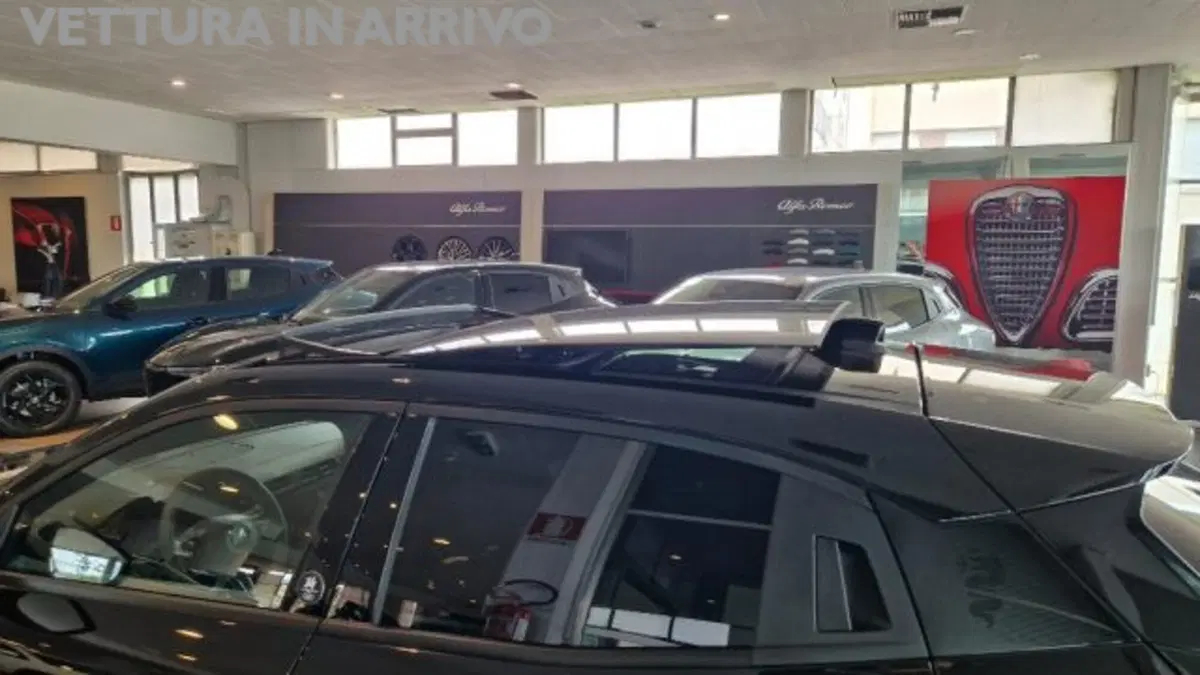 Alfa Romeo Junior nuova a Modena (4)