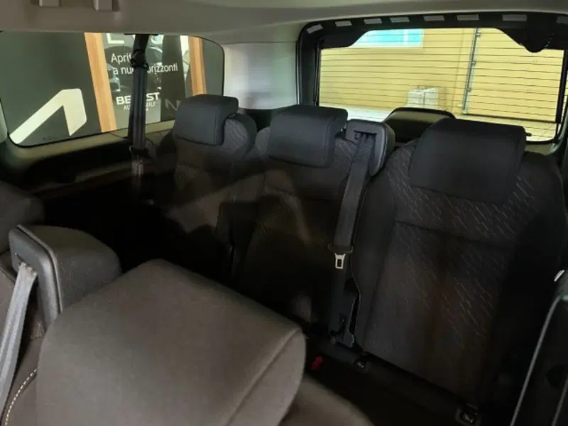 Toyota Proace Verso usata a Vicenza (8)