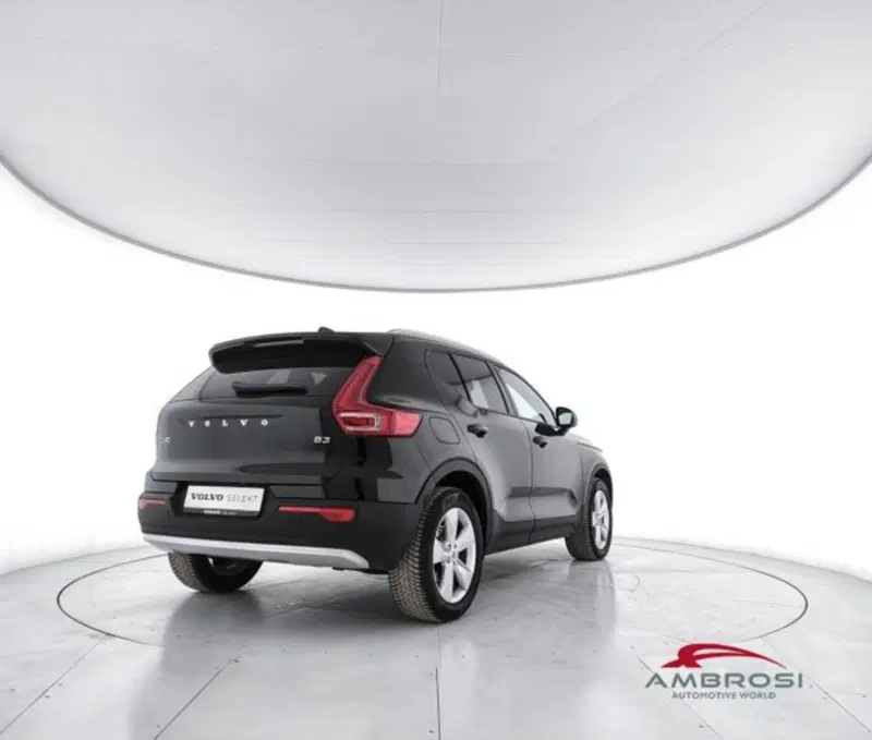 Volvo XC40 usata a Perugia (3)