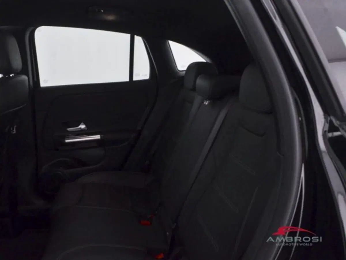 Mercedes-Benz GLA SUV usata a Perugia (10)