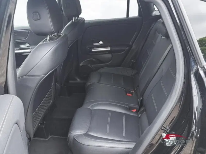 Mercedes-Benz GLA SUV usata a Perugia (10)