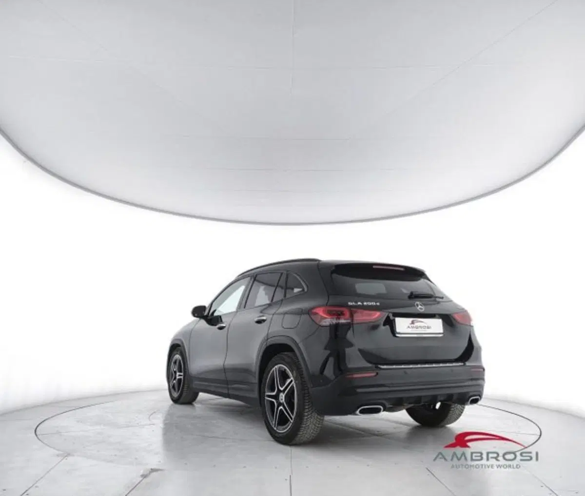 Mercedes-Benz GLA SUV usata a Perugia (4)