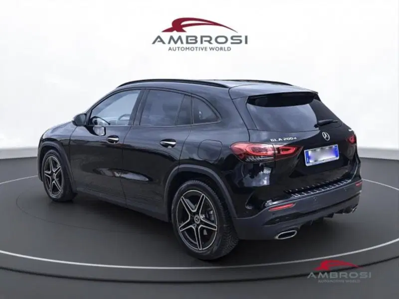 Mercedes-Benz GLA SUV usata a Perugia (4)