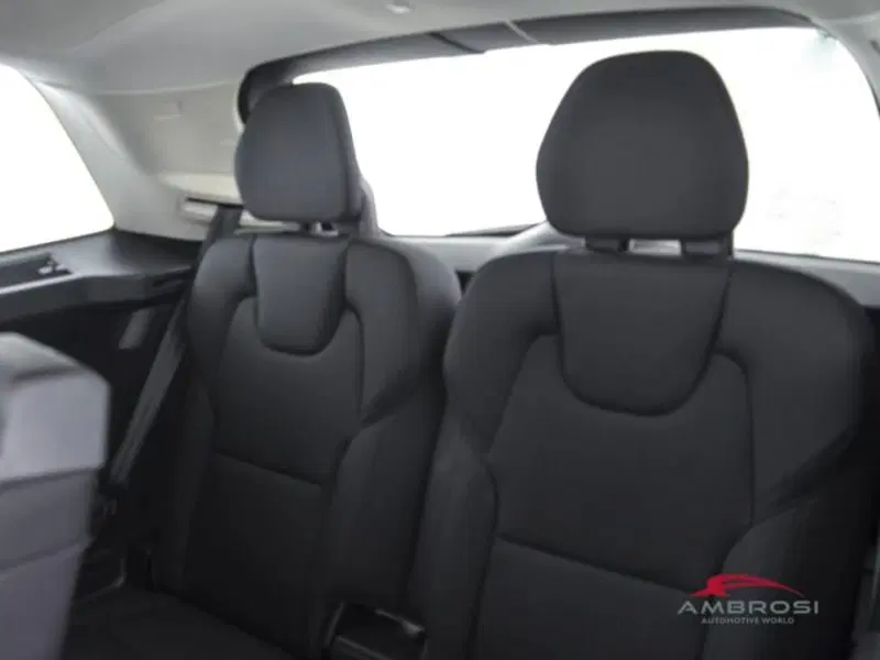 Volvo XC90 usata a Perugia (11)