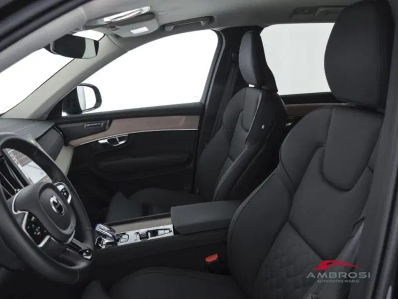 Volvo XC90 usata a Perugia (9)