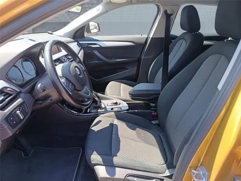 BMW X2 usata a Bari (11)