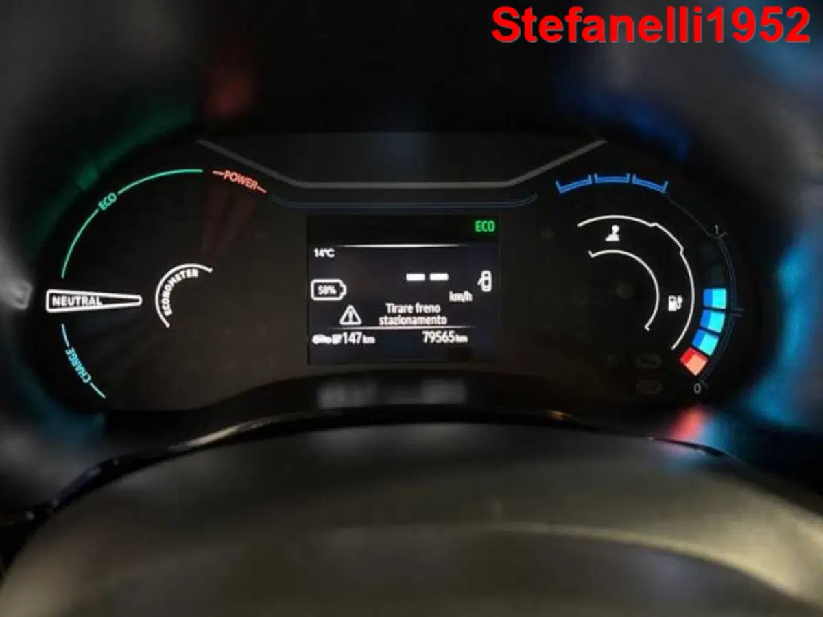 Dacia Spring usata a Bologna (12)