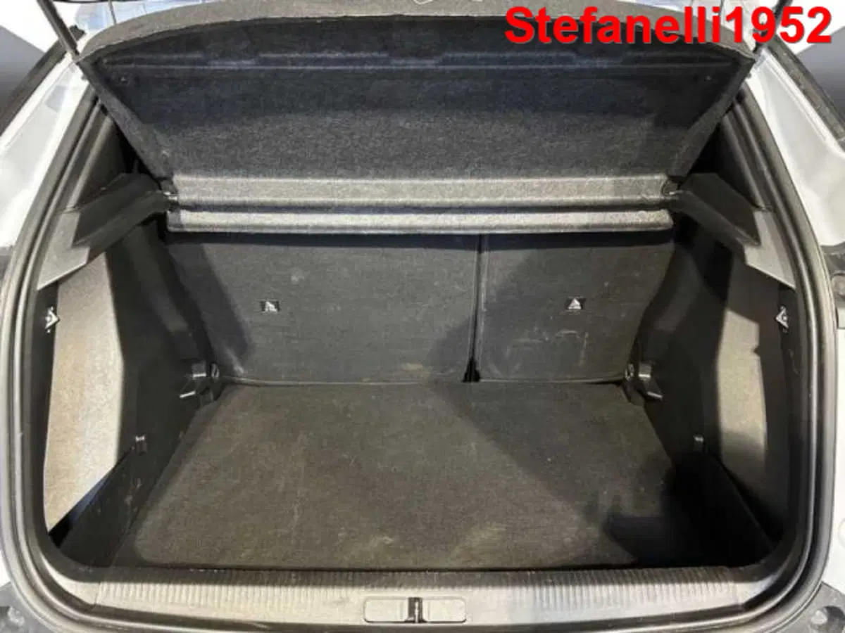 Peugeot 2008 usata a Bologna (7)