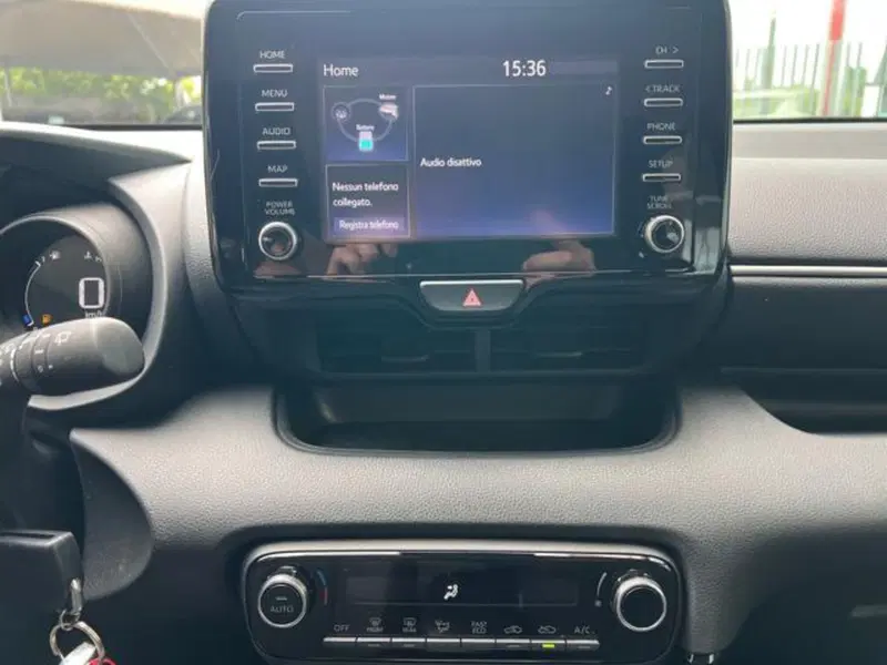 Toyota Yaris Cross usata a Sassari (9)