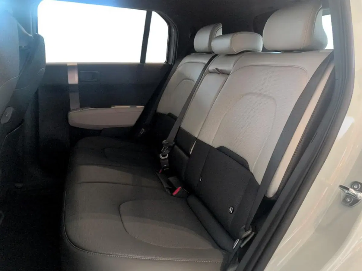 Kia EV3 nuova a Piacenza (10)