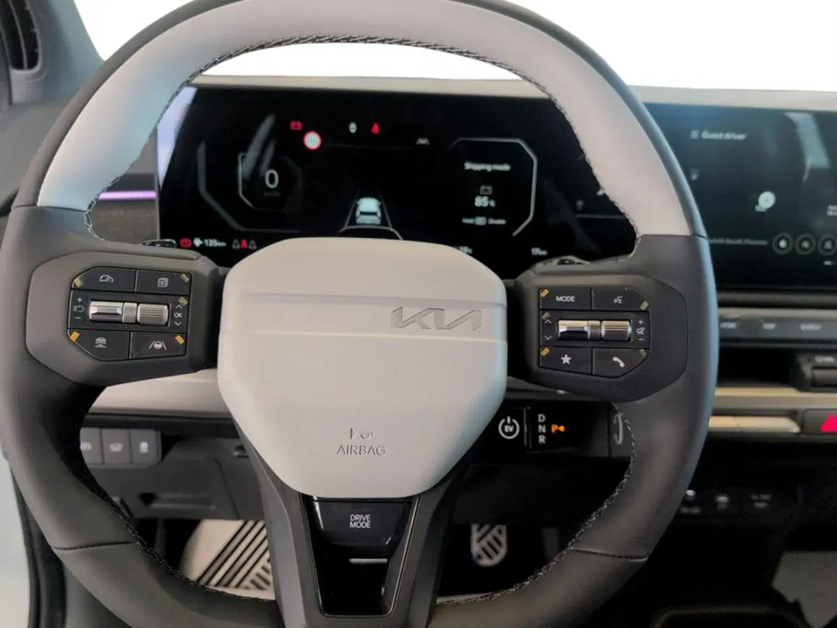 Kia EV3 nuova a Piacenza (12)
