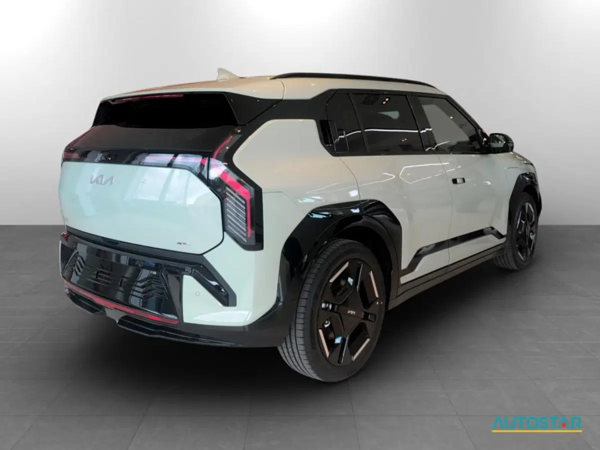 Kia EV3 nuova a Piacenza (4)