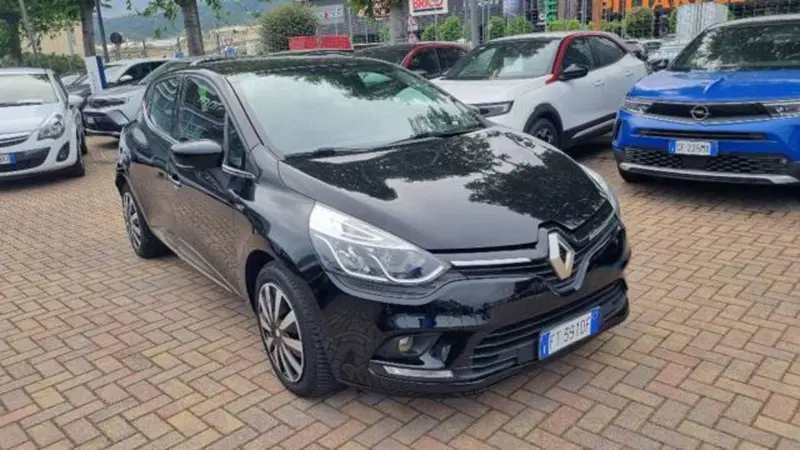 Renault Clio usata a Savona (4)