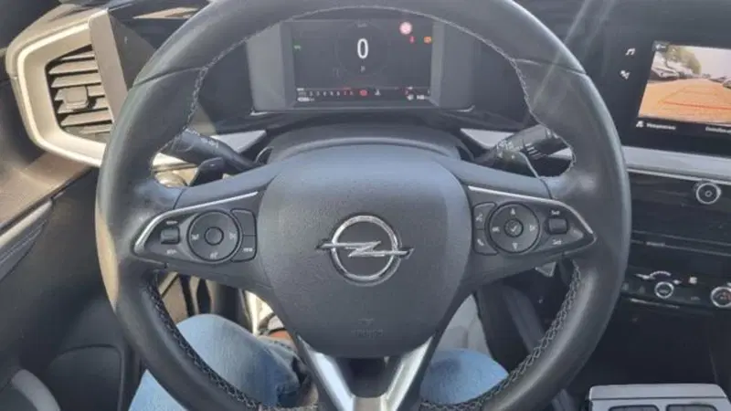 Opel Mokka usata a Savona (11)