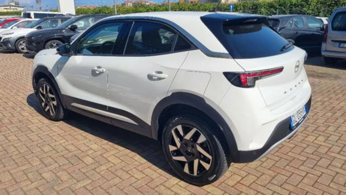Opel Mokka usata a Savona (19)