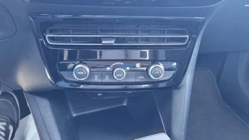 Opel Mokka usata a Savona (7)