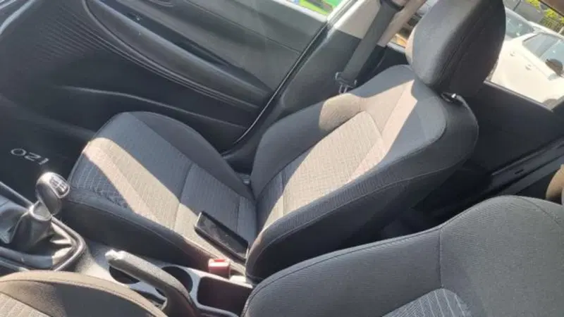 Hyundai i20 usata a Savona (17)