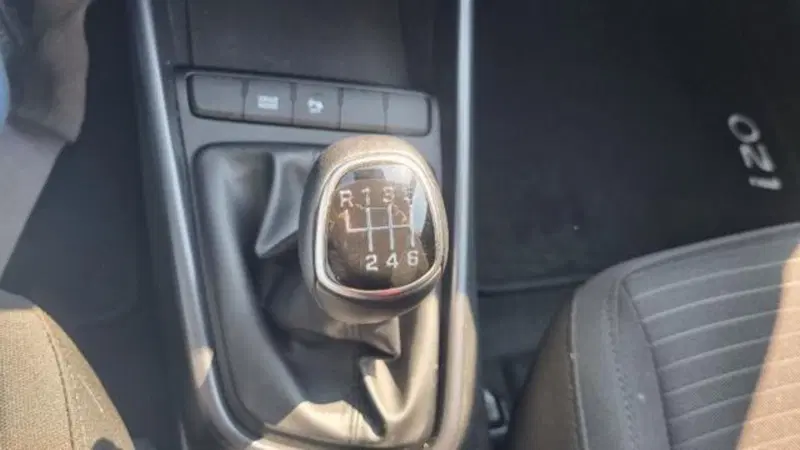 Hyundai i20 usata a Savona (8)