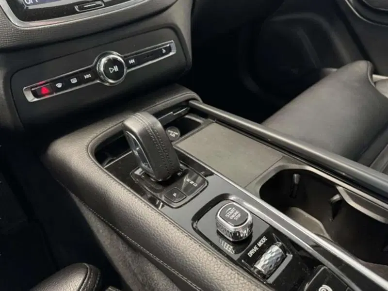 Volvo XC90 usata a Firenze (19)