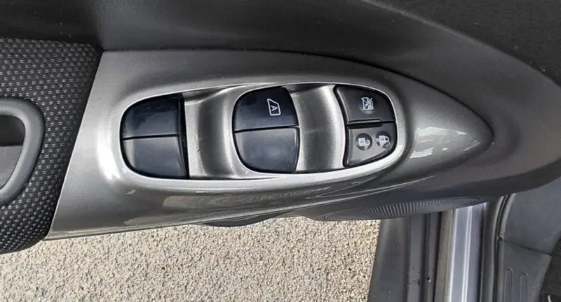 Nissan Juke usata a Cosenza (13)