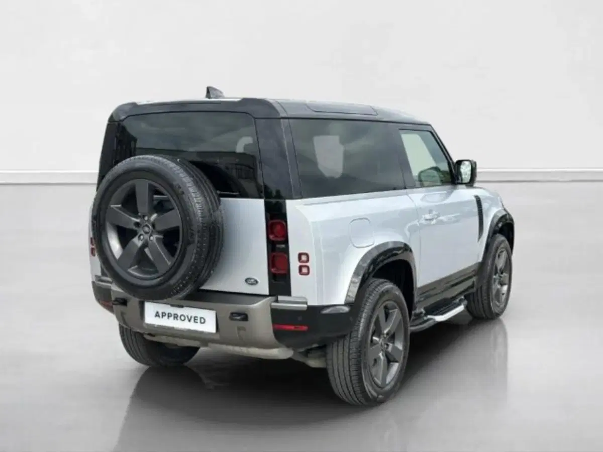 Land Rover Defender usata a Siena (2)