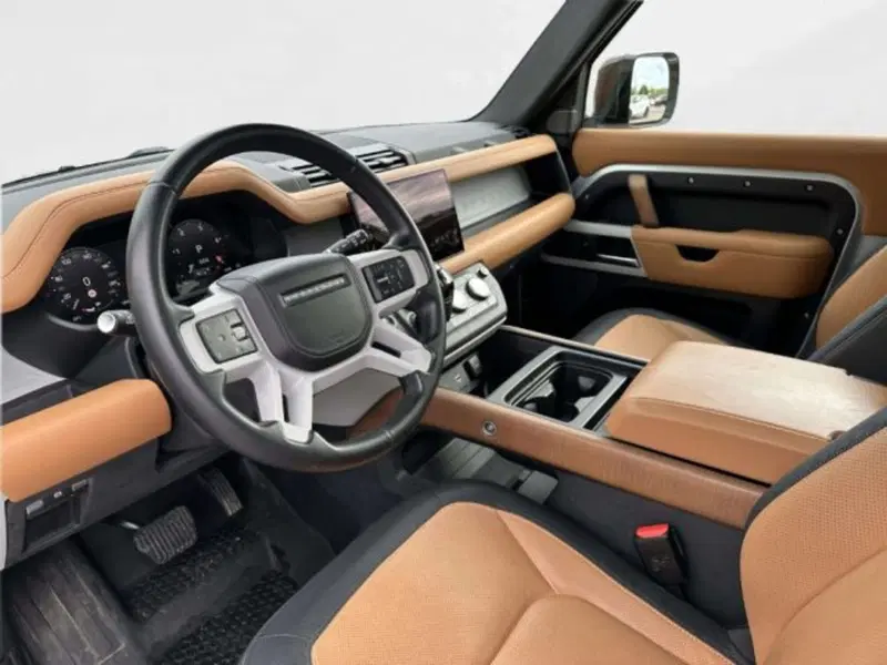 Land Rover Defender usata a Siena (9)