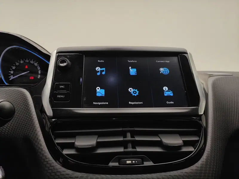 Peugeot 2008 usata a Como (11)