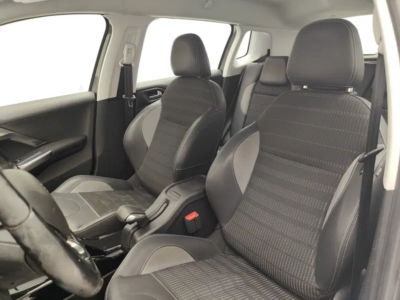 Peugeot 2008 usata a Como (12)