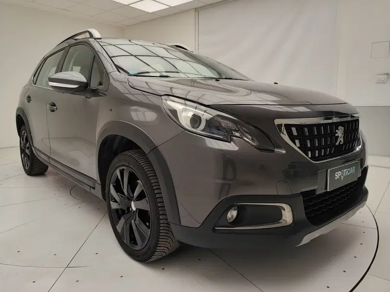 Peugeot 2008 usata a Como (3)