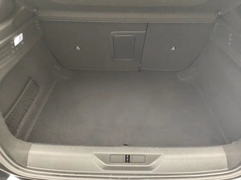 Peugeot 308 usata a Como (17)