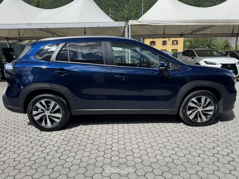 Suzuki S-Cross usata a Como (13)