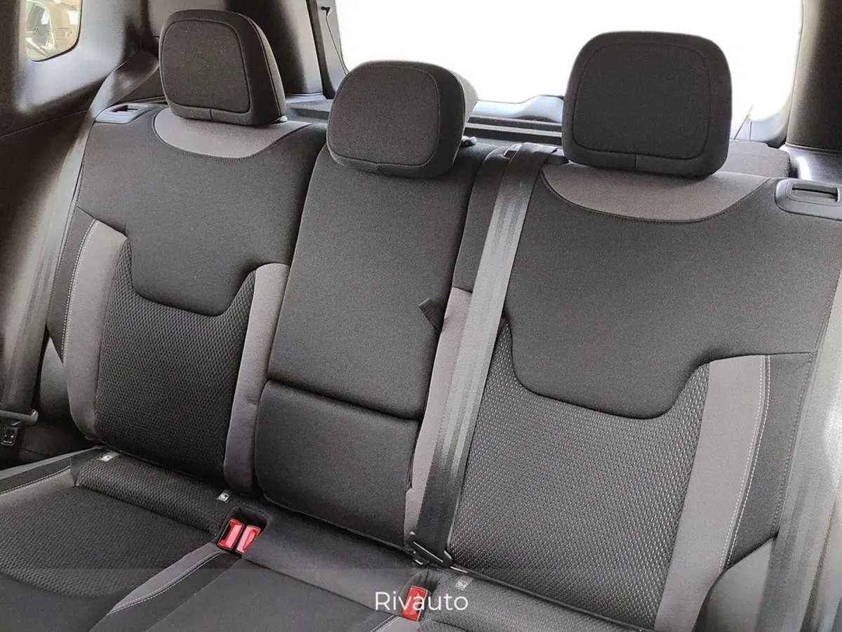 Jeep Renegade usata a Como (11)