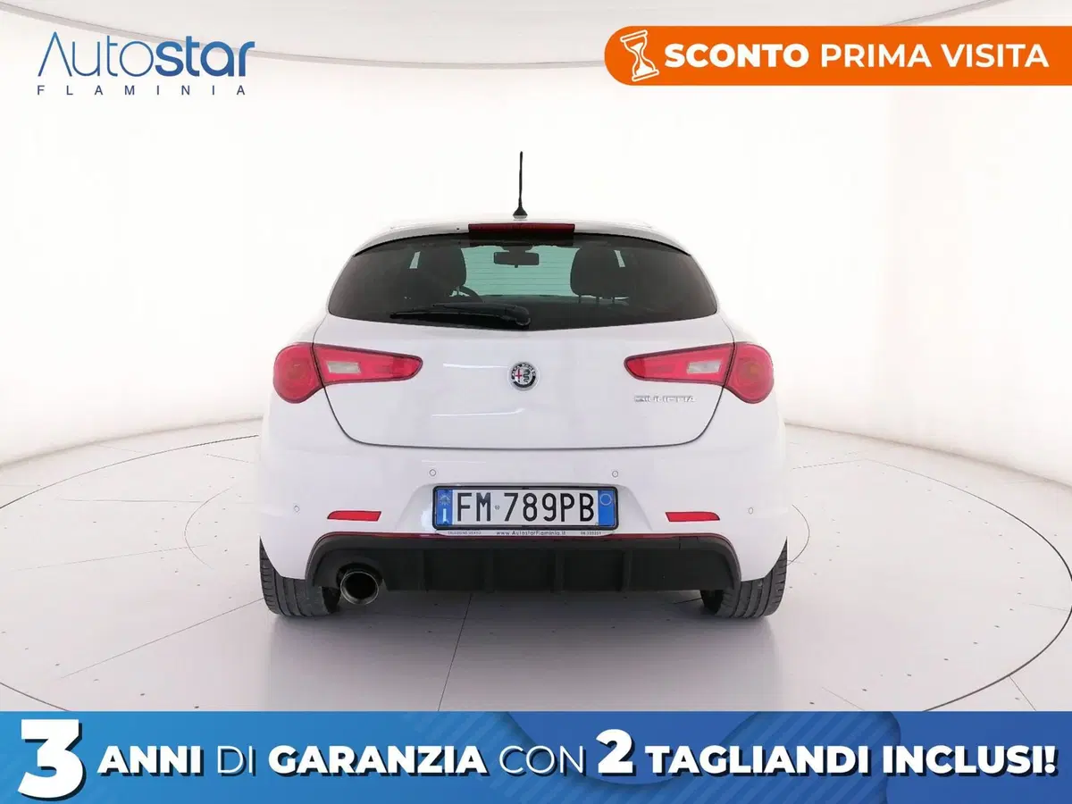 Alfa Romeo Giulietta usata a Roma (4)